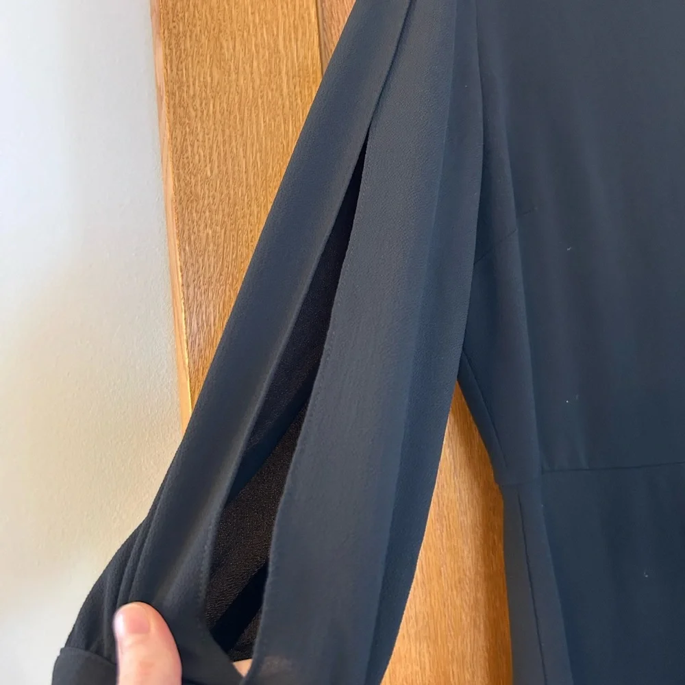 Banana Republic slit arm dress - Picture 3 of 5